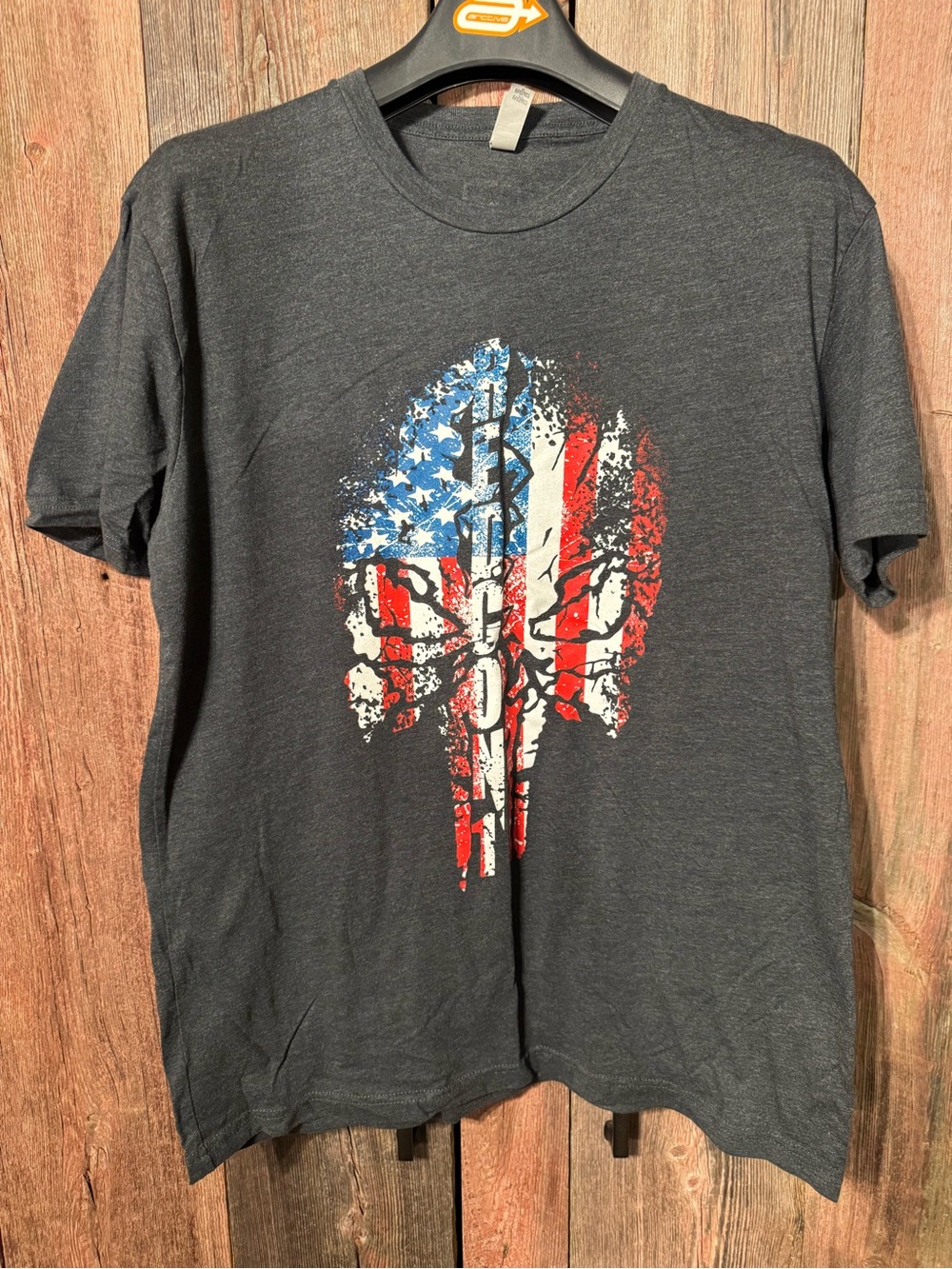 Redcon1 Men's Large Charcoal Graphic Tee with American Flag Skull
